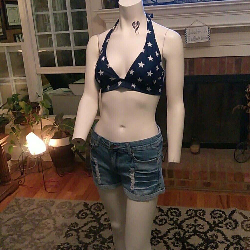 Faded Glory ladies bikini top.